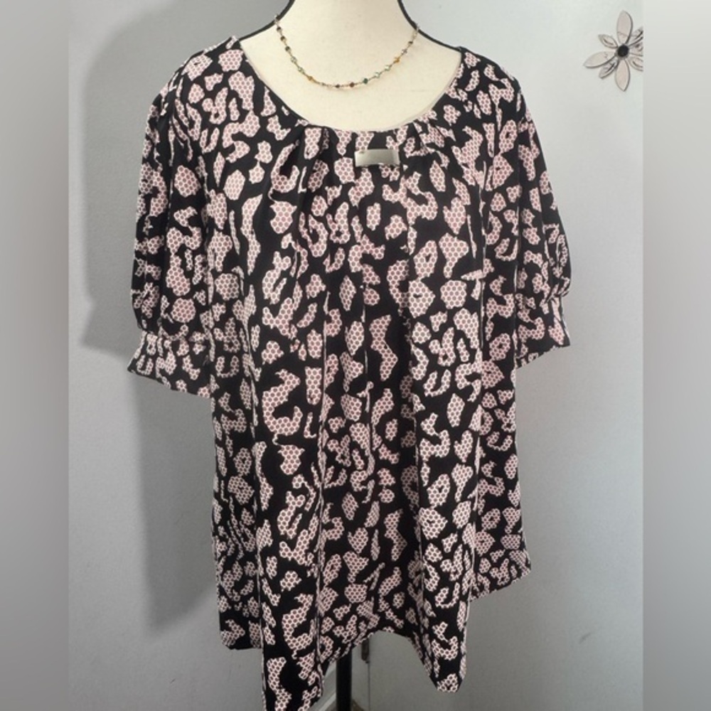 COPY - Notations Women Blouse Short Raglan Sleeve Elastic Neck Black and Pink…